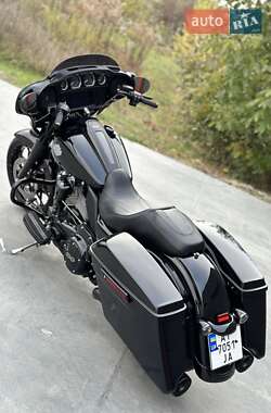 Мотоцикл Туризм Harley-Davidson Street Glide 2021 в 