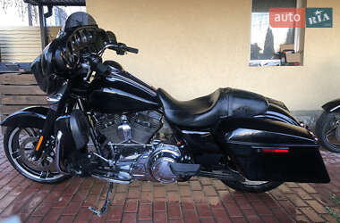 Мотоцикл Чоппер Harley-Davidson Street Glide 2014 в Буче