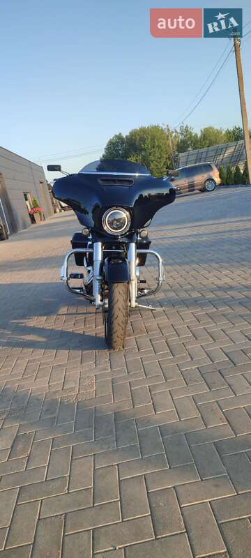 Мотоцикл Круізер Harley-Davidson Street Glide 2015 в Дніпрі