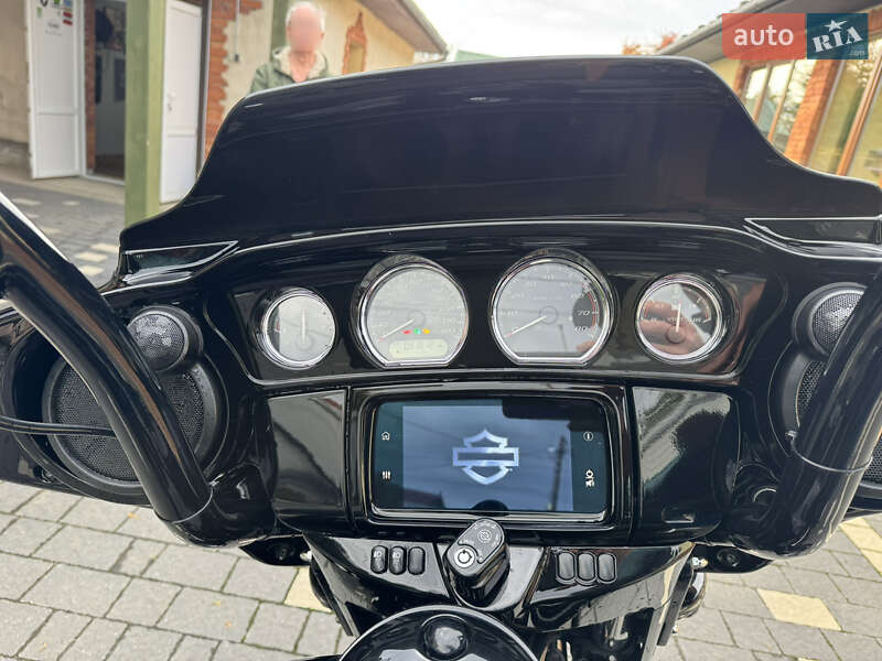 Мотоцикл Круізер Harley-Davidson Street Glide 2018 в Ужгороді