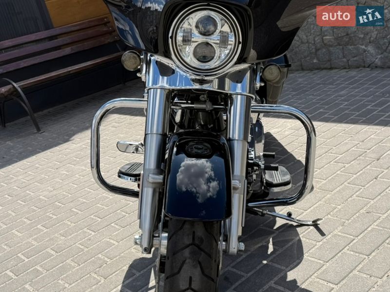 Мотоцикл Круизер Harley-Davidson Street Glide 2023 в Белой Церкви