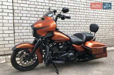Мотоцикл Круізер Harley-Davidson Touring 2018 в 