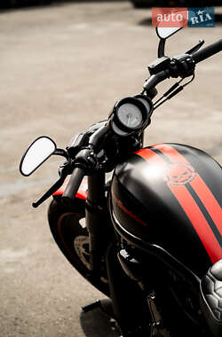 Мотоцикл Круізер Harley-Davidson V-Rod 2011 в 