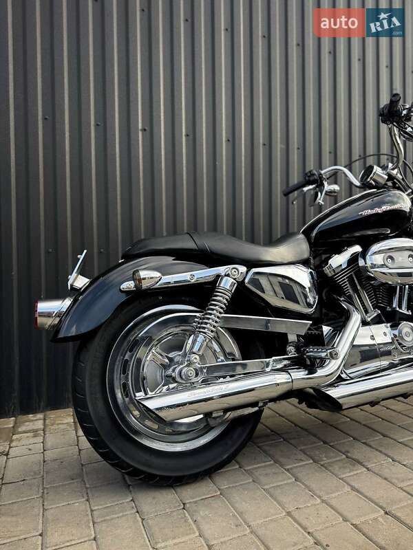 Мотоцикл Круізер Harley-Davidson XL 1200C 2006 в Одесі
