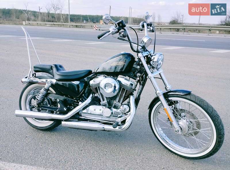 Мотоцикл Чоппер Harley-Davidson XL 1200V 2016 в 