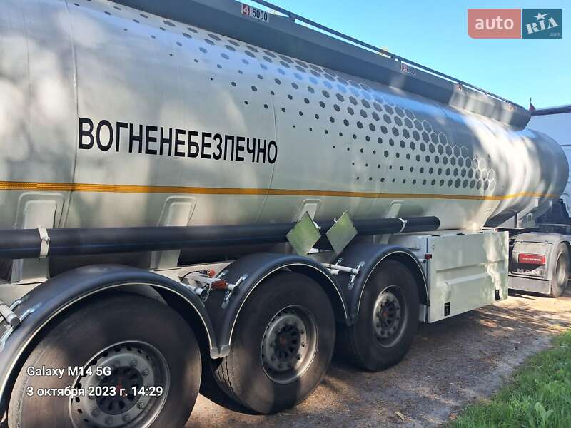 Цистерна Harsan HRSN3 2022 в Делятине