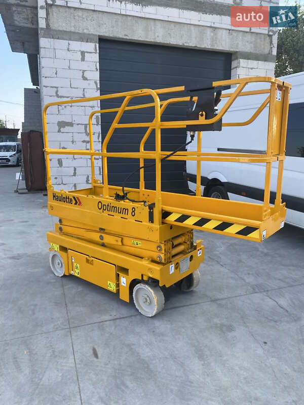 Ножичний підйомник Haulotte Compact 8 2007 в Києві