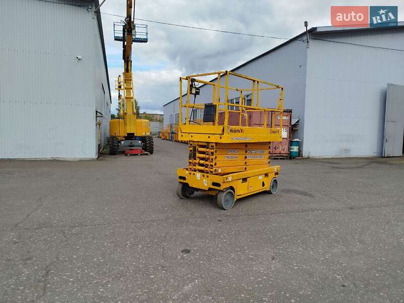 Ножничный подъемник Haulotte Compact 2010 в Киеве фото 2 Ножничный подъемник Haulotte Compact 2010 в Киеве