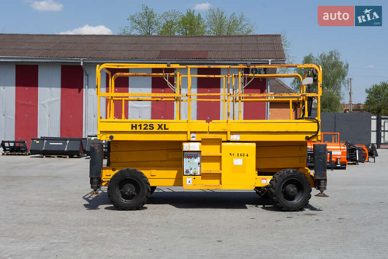 Ножничный подъемник Haulotte H 2007 в 