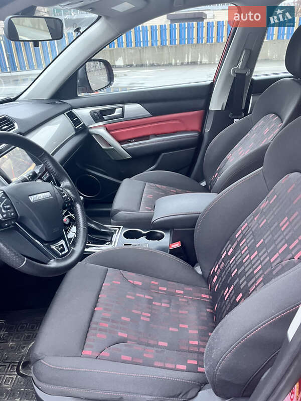 Внедорожник / Кроссовер Haval H2 2019 в Киеве