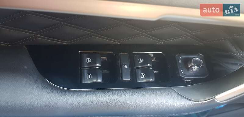 Внедорожник / Кроссовер Haval H6 2021 в Нововолынске фото 12 Внедорожник / Кроссовер Haval H6 2021 в Нововолынске