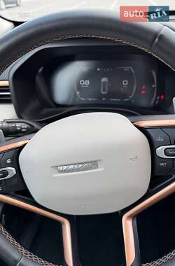 Внедорожник / Кроссовер Haval Jolion 2022 в 
