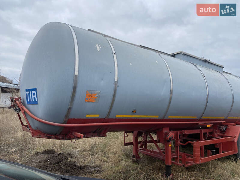 Цистерна полуприцеп Hendricks BPW 1988 в Одессе