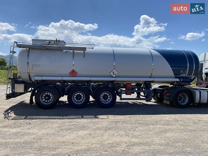 Цистерна Hendricks Goch 2003 в Хусте фото 4 Цистерна Hendricks Goch 2003 в Хусте