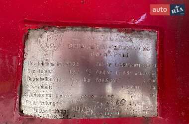 Цистерна полуприцеп Hendricks Goch 1988 в Киеве
