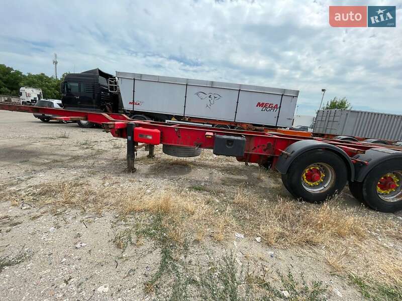 Контейнеровоз полуприцеп HFR SB 2005 в Одессе
