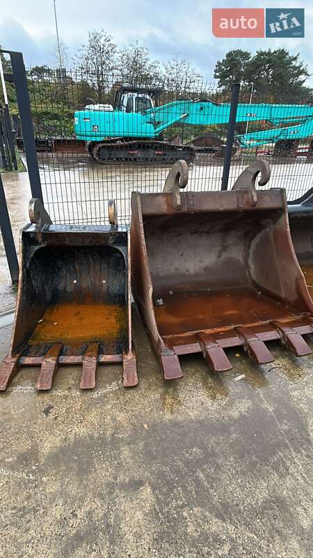 Гусеничний екскаватор Hidromek HMK 200 W 2015 в Києві