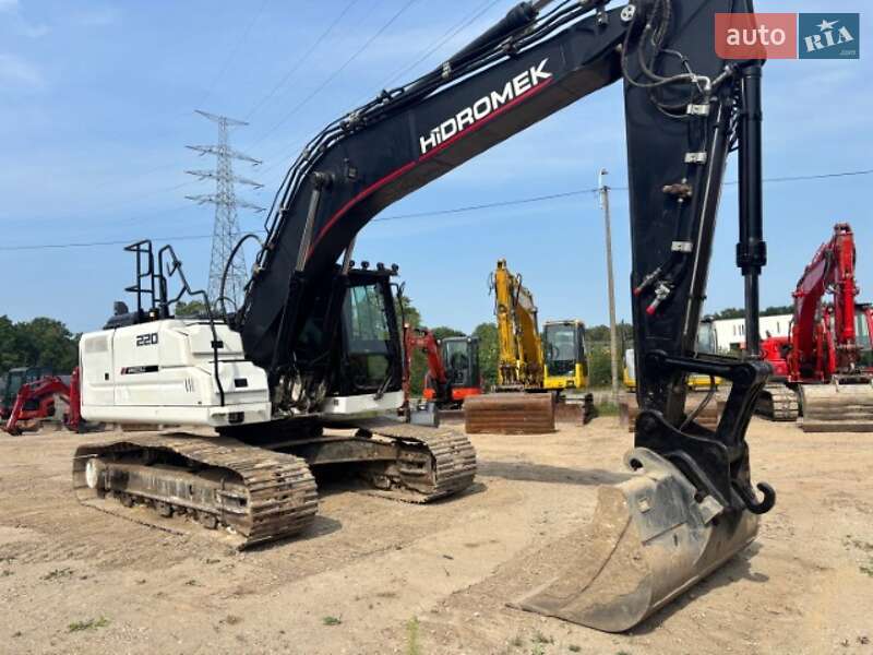 Гусеничний екскаватор Hidromek HMK 220LC 2019 в Києві