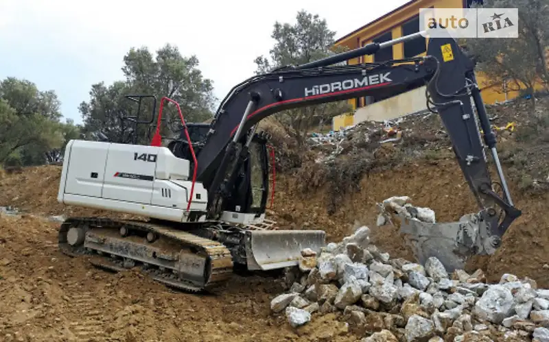 Hidromek HMK 2026