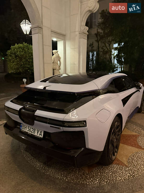 Лимузин HiPhi Z 2023 в Хмельницком фото 3 Лимузин HiPhi Z 2023 в Хмельницком