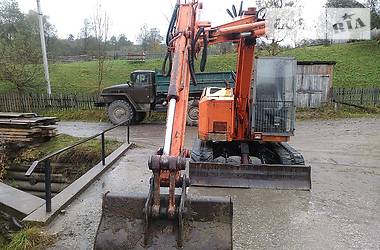 Экскаватор Hitachi EX 1996 в Рахове