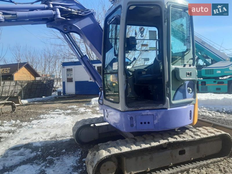 Гусеничний екскаватор Hitachi EX 2001 в Одесі фото 6 Гусеничний екскаватор Hitachi EX 2001 в Одесі