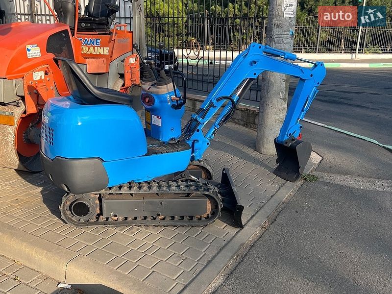 Гусеничный экскаватор Hitachi EX 1998 в Одессе Гусеничный экскаватор Hitachi EX 1998 в Одессе
