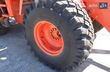 Фронтальный погрузчик Hitachi LX 2005 в 