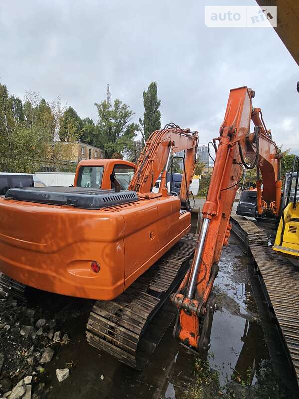 Гусеничний екскаватор Hitachi ZAXIS 2007 в Києві