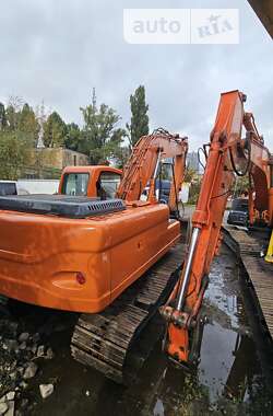 Гусеничный экскаватор Hitachi ZAXIS 2007 в 