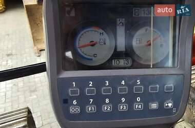 Гусеничный экскаватор Hitachi ZX 280LCN-3 2010 в 