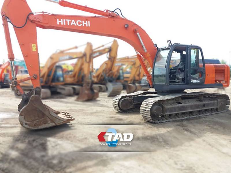 Экскаватор Hitachi ZX 2009 в Киеве