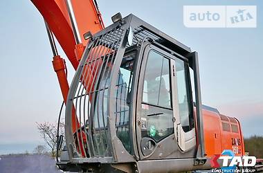 Экскаватор Hitachi ZX 2009 в Киеве