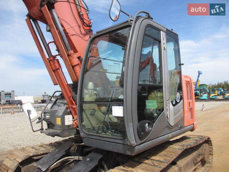Гусеничный экскаватор Hitachi ZX 2012 в Одессе