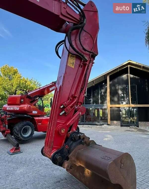 Гусеничный экскаватор Hitachi ZX 2011 в Киеве