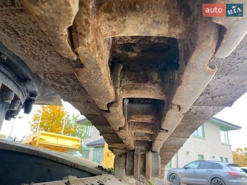 Гусеничный экскаватор Hitachi ZX 2013 в Киеве