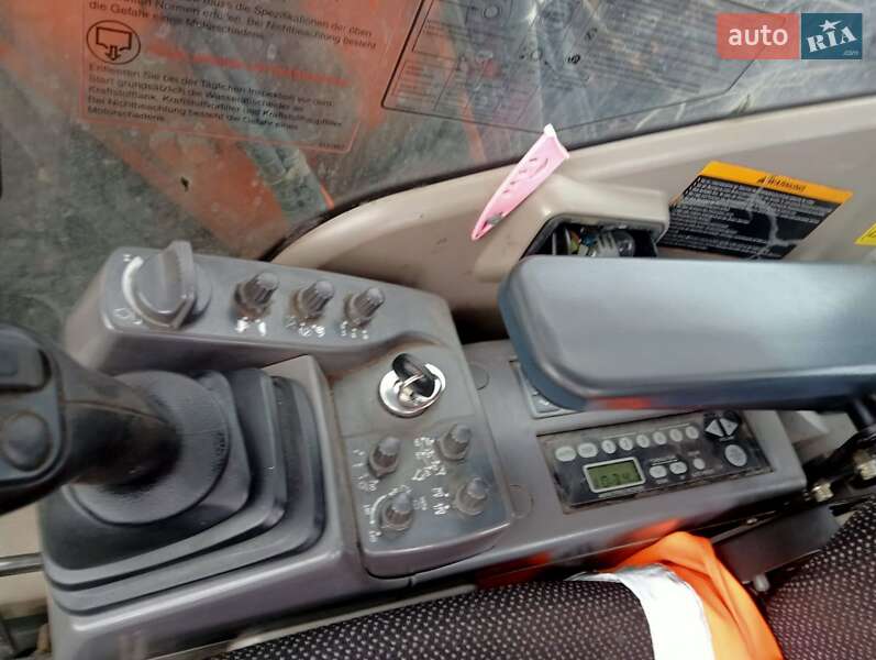 Экскаватор погрузчик Hitachi ZX 2012 в Ровно фото 4 Экскаватор погрузчик Hitachi ZX 2012 в Ровно