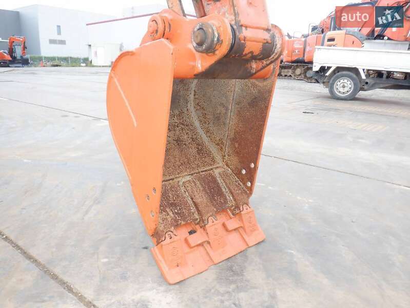 Гусеничный экскаватор Hitachi ZX 2016 в Одессе