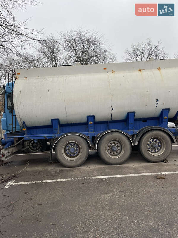 Цистерна HLS 350.45 1999 в Белой Церкви