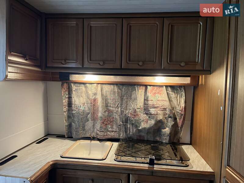 Прицеп дача Hobby 420 1991 в Косове фото 12 Прицеп дача Hobby 420 1991 в Косове