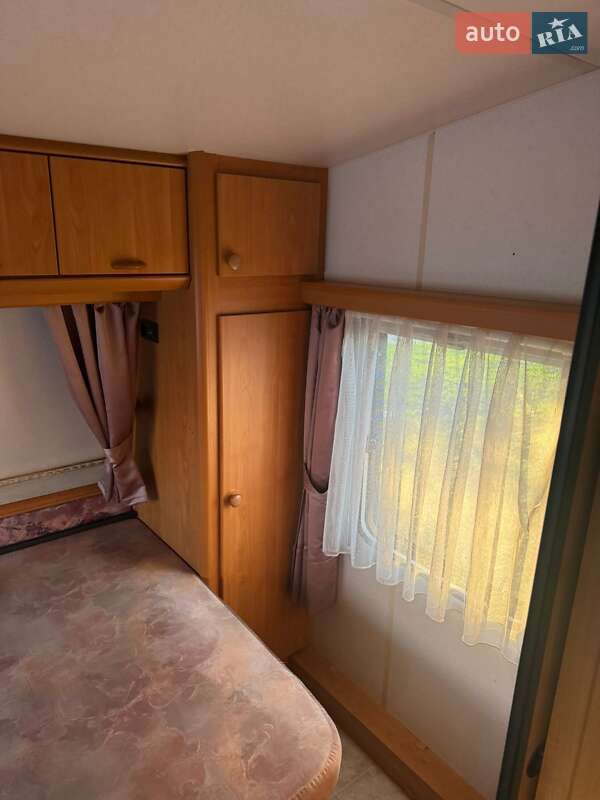 Причіп дача Hobby Deluxe 1995 в Чернівцях