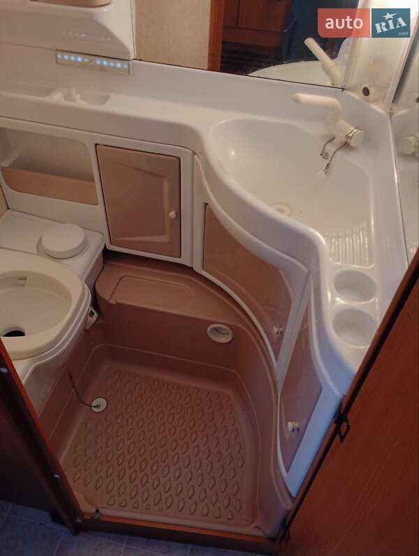 Прицеп дача Hobby LMC 1995 в Полтаве фото 11 Прицеп дача Hobby LMC 1995 в Полтаве