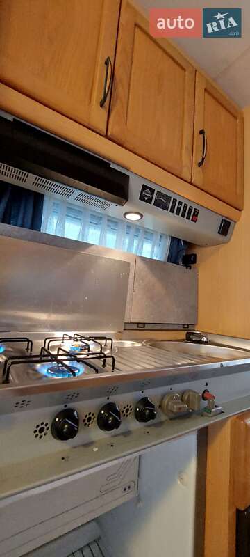 Причіп дача Hobby Prestige 2001 в Житомирі