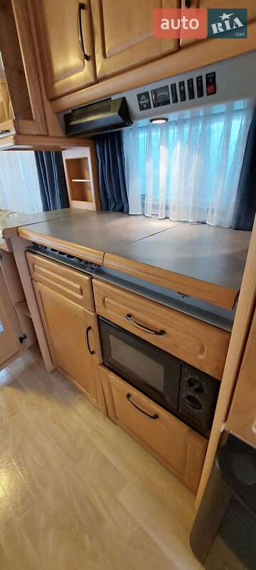 Причіп дача Hobby Prestige 2001 в Житомирі