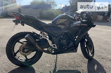 Мотоцикл Многоцелевой (All-round) Honda  2014 в 
