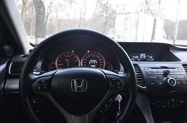 Седан Honda Accord 2009 в Киеве