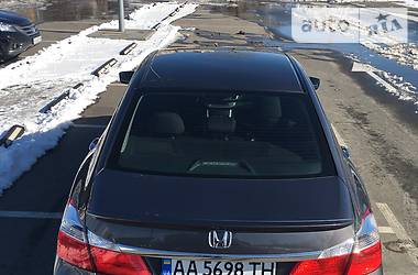 Седан Honda Accord 2014 в Киеве