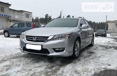 Седан Honda Accord 2013 в Киеве