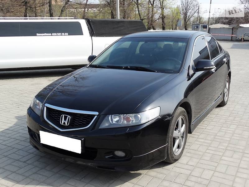 Honda Accord 2005 года