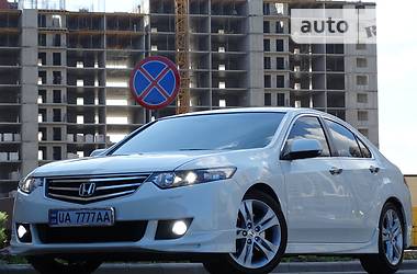 Седан Honda Accord 2011 в Одессе